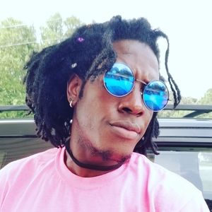 Meet your Posher, Peter